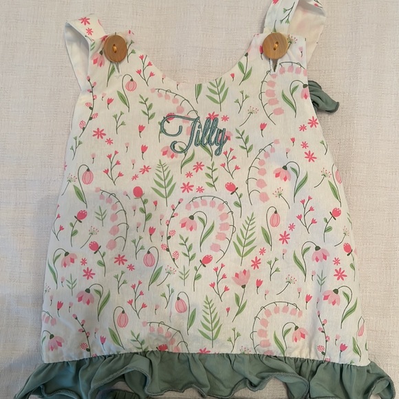 Little Girls Set - Picture 2 of 3